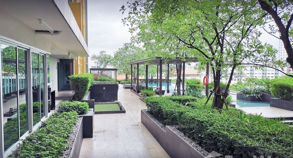 For rent 1 bed condo in Watthana, Bangkok