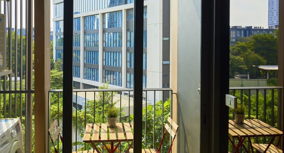 For rent 1 bed condo in Watthana, Bangkok