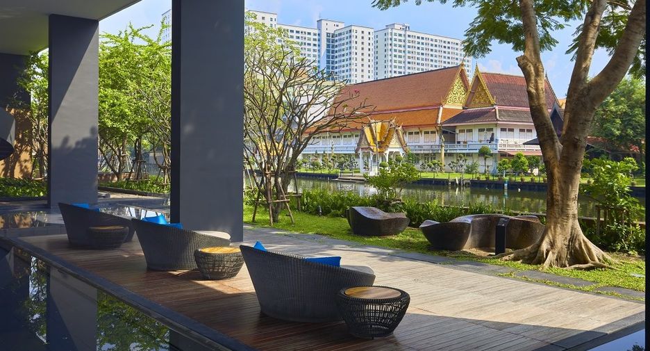 For rent 1 bed condo in Watthana, Bangkok