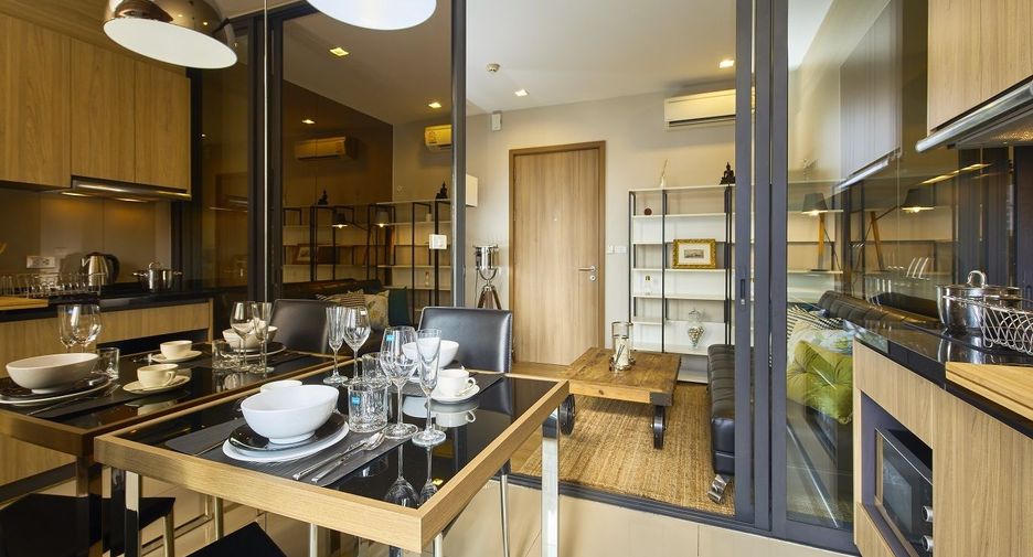 For rent 1 bed condo in Watthana, Bangkok