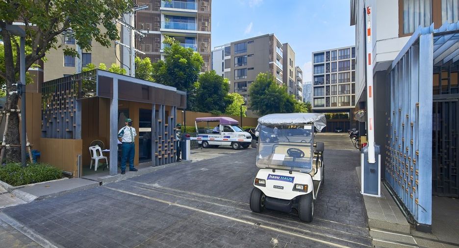 For rent 1 bed condo in Watthana, Bangkok
