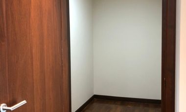 ให้เช่า 3 ห้องนอน อพาร์ทเม้นท์ ใน วัฒนา, กรุงเทพฯ
