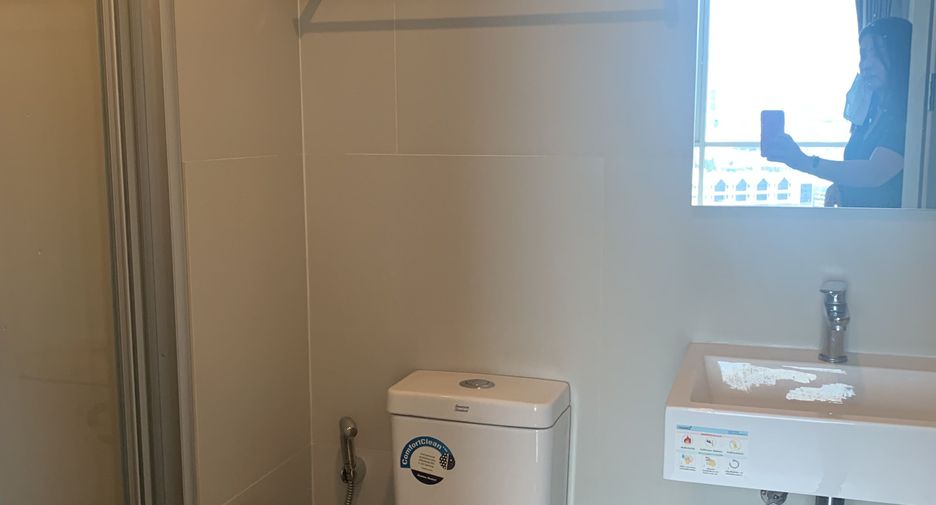 For rent 1 Beds condo in Yan Nawa, Bangkok