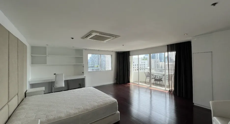 出租 4 卧室 公寓 在 Watthana, 曼谷