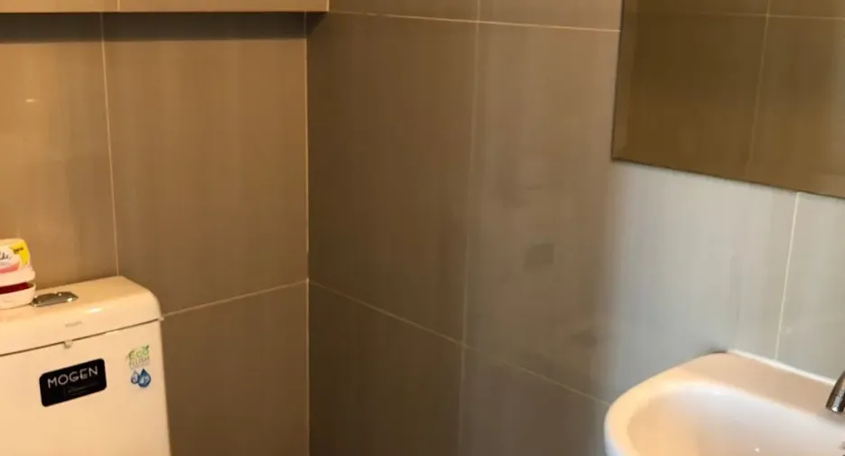 For rent 1 bed condo in Watthana, Bangkok