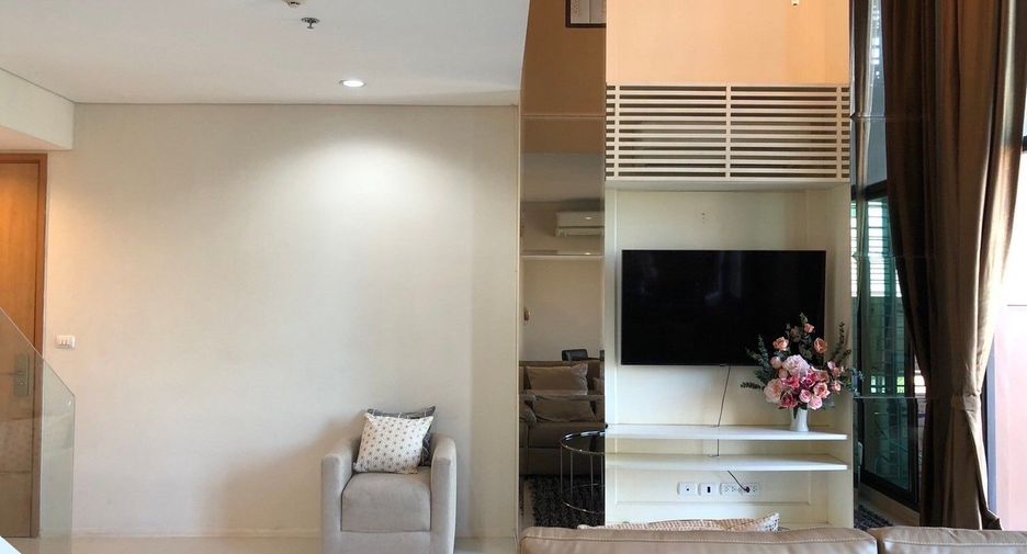 For rent 1 bed condo in Watthana, Bangkok
