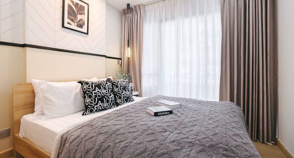 For rent 2 bedrooms condo in Wang Thonglang, Bangkok