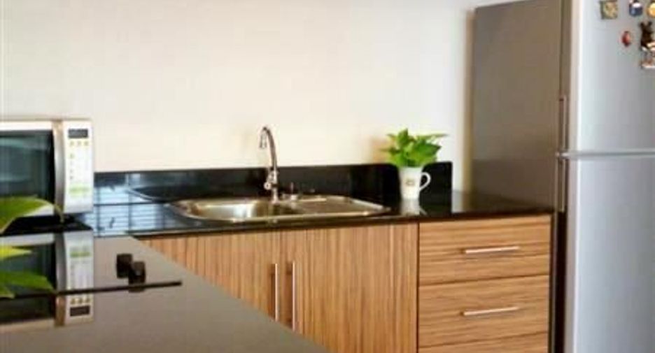For rent 1 bed condo in Watthana, Bangkok