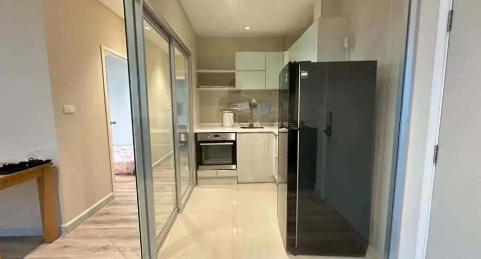 For rent 2 bedrooms condo in Sathon, Bangkok