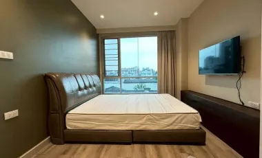 For rent 2 bedrooms condo in Sathon, Bangkok