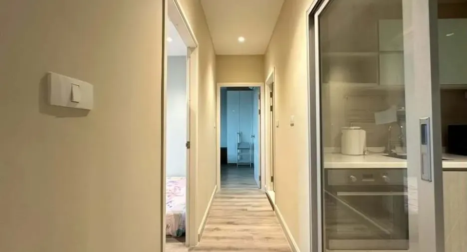 For rent 2 bedrooms condo in Sathon, Bangkok