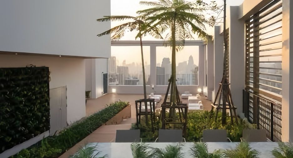 For rent 1 bed condo in Watthana, Bangkok