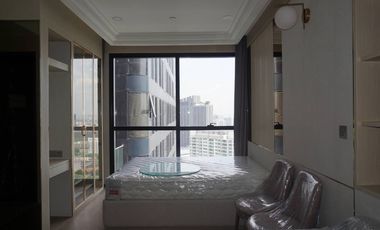 Condo en alquiler de estudio en Bang Rak, Bangkok