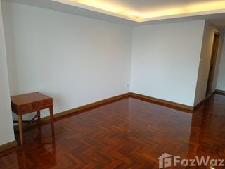 For rent 5 bedrooms condo in Yan Nawa, Bangkok