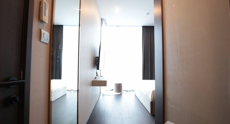 For rent 1 bed condo in Khlong Toei, Bangkok