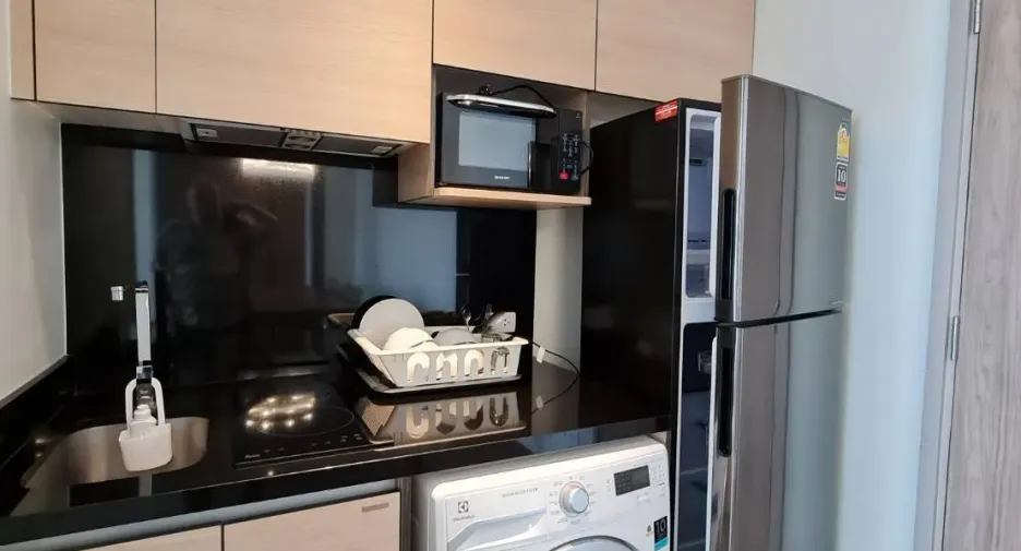 Wohnung zur Miete mit 1 Zimmer in Phra Khanong, Bangkok