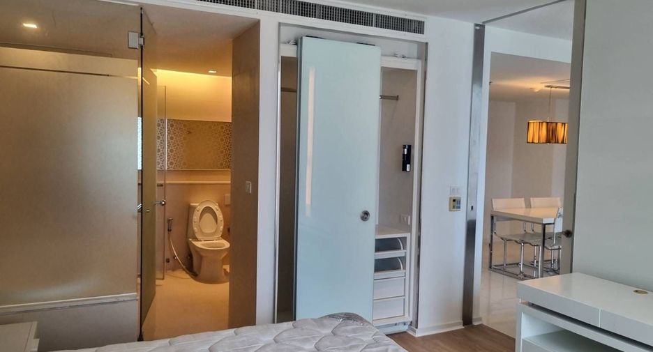 For rent 1 bed condo in Sathon, Bangkok