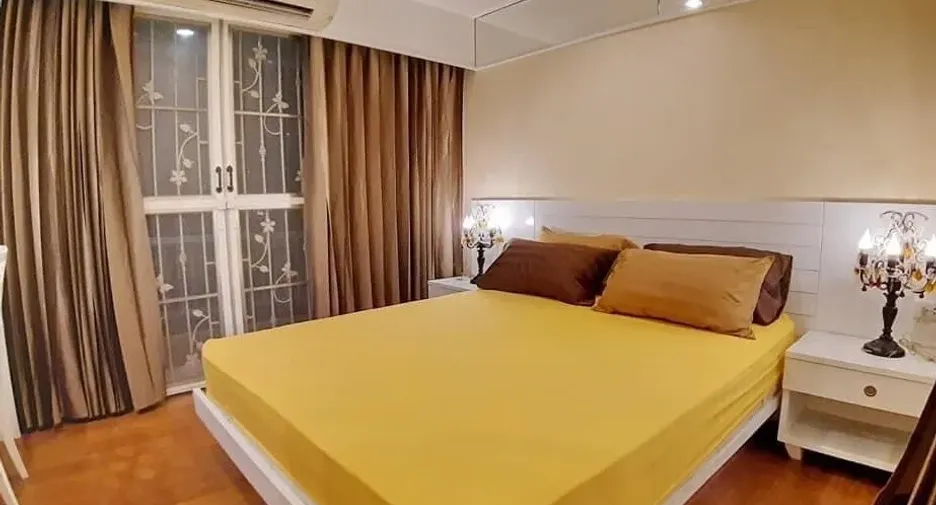 For rent 1 bed condo in Watthana, Bangkok