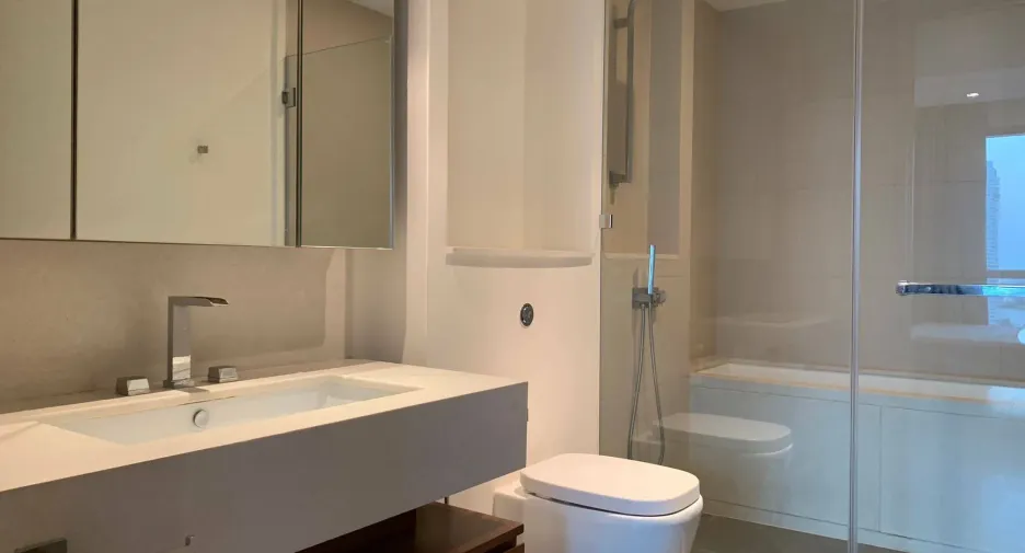 For rent 2 bedrooms condo in Sathon, Bangkok