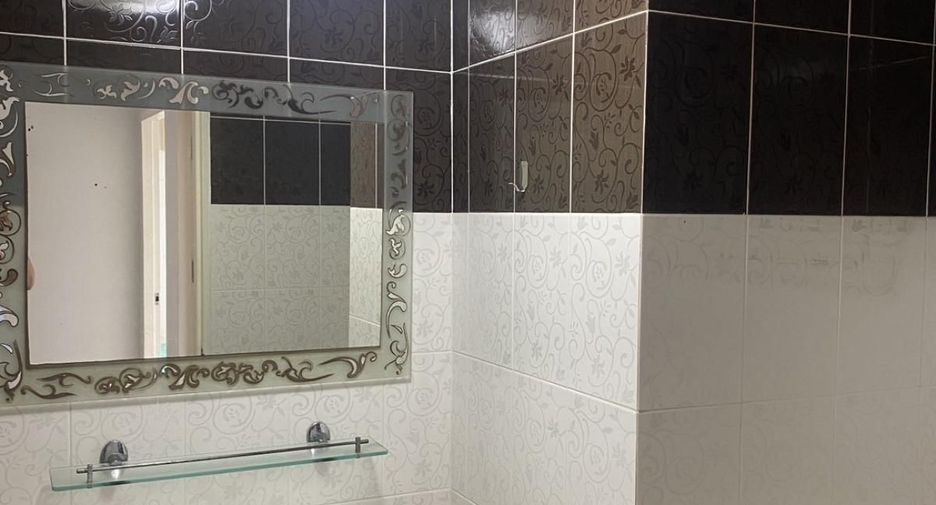 For rent 3 bedrooms condo in Yan Nawa, Bangkok