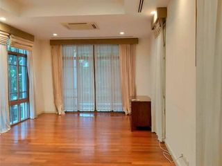 出租 4 卧室 独立屋 在 Watthana, 曼谷