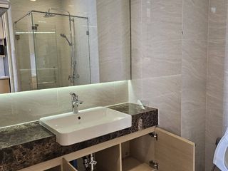 For rent 1 Beds condo in Watthana, Bangkok
