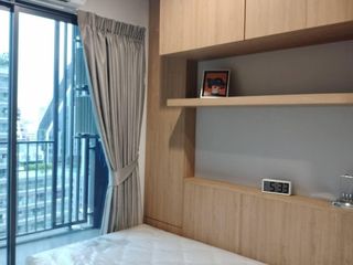 For rent 2 bedrooms condo in Bang Rak, Bangkok