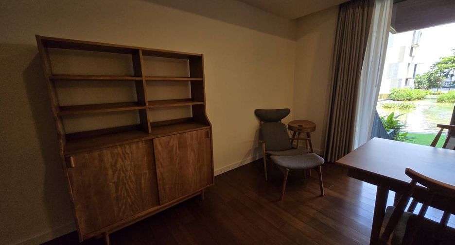 Wohnung zur Miete mit 3 Zimmer in Yan Nawa, Bangkok