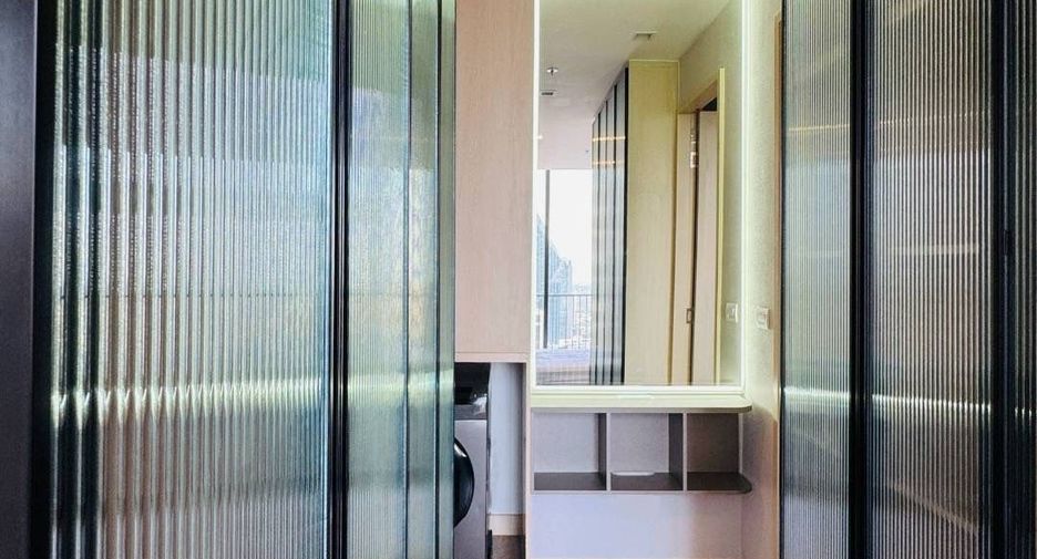For rent 1 bed condo in Watthana, Bangkok