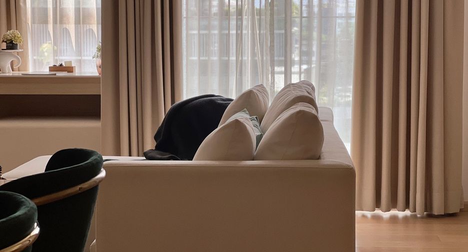 Condo en alquiler de 2 habitaciones en Khlong Toei, Bangkok
