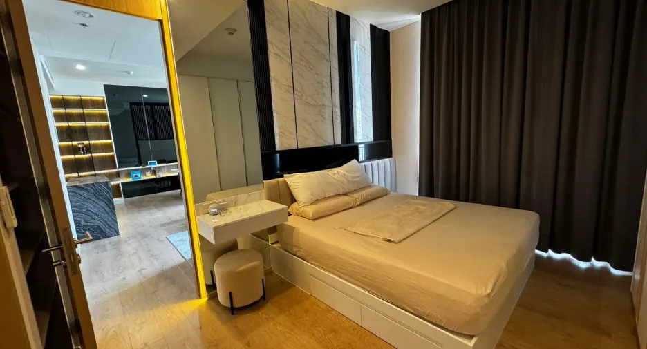 For rent 1 bed condo in Watthana, Bangkok
