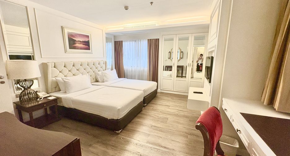For rent 1 bed apartment in Pathum Wan, Bangkok