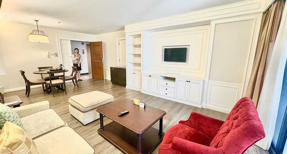 For rent 1 bed apartment in Pathum Wan, Bangkok
