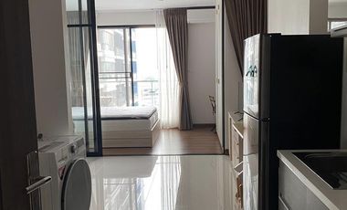 For rent studio condo in Khlong San, Bangkok
