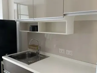 For rent studio condo in Khlong San, Bangkok