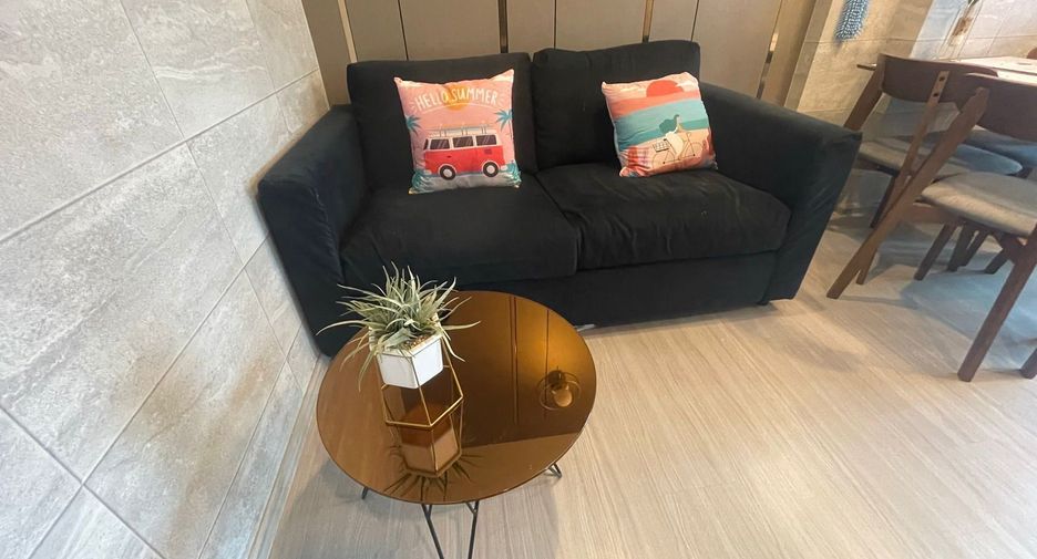 For rent 1 bed condo in Huai Khwang, Bangkok