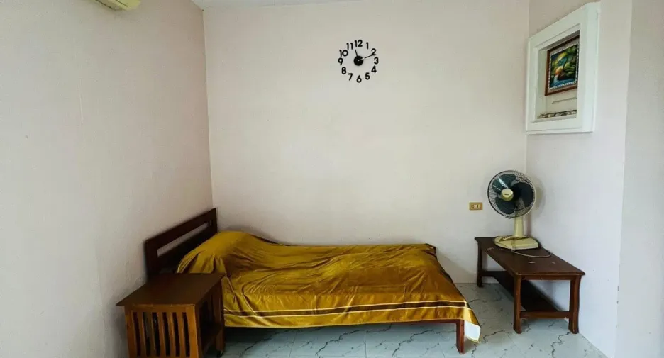Haus zur Miete mit 4 Zimmer in Nong Chok, Bangkok