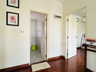 À louer 4 chambres maison à Nong Chok, Bangkok