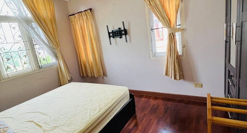 For rent 4 bedrooms house in Nong Chok, Bangkok
