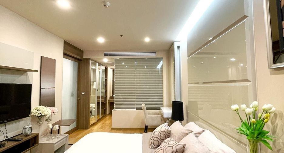Condo en alquiler de 1 habitaciones en Sathon, Bangkok