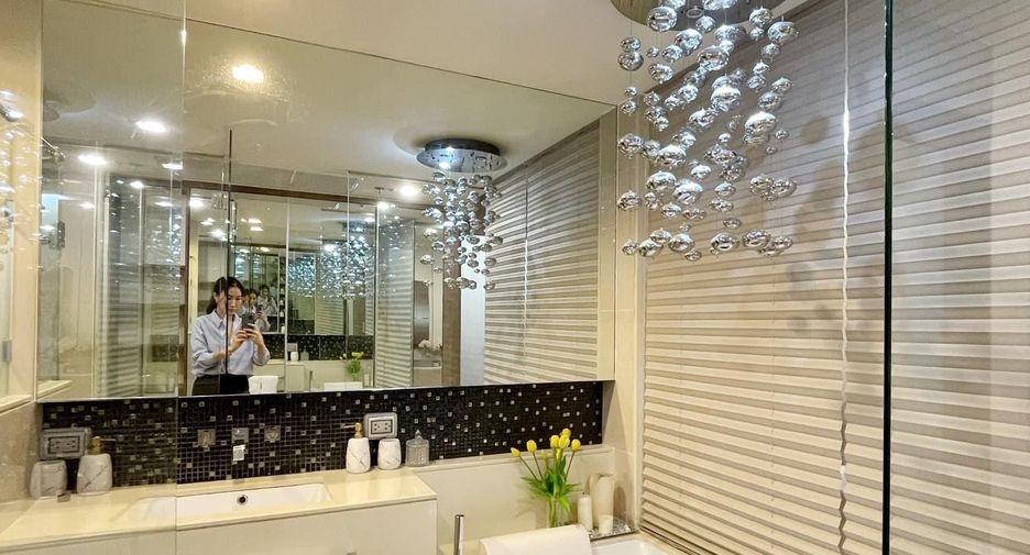 Condo en alquiler de 1 habitaciones en Sathon, Bangkok