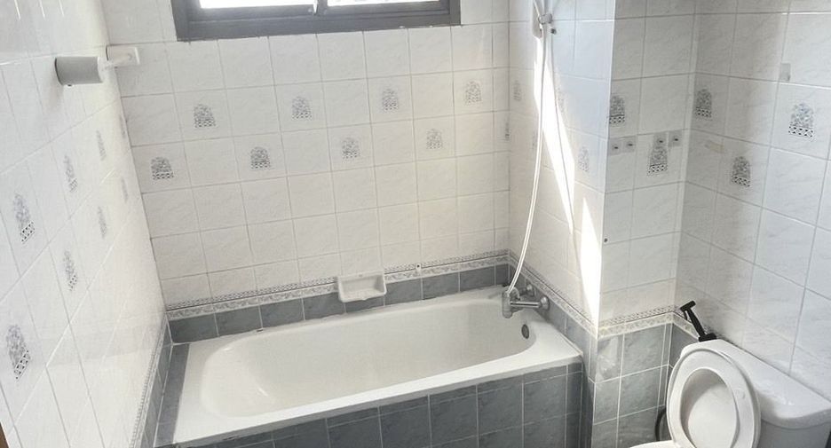 Apartment zur Miete mit 2 Zimmer in Watthana, Bangkok