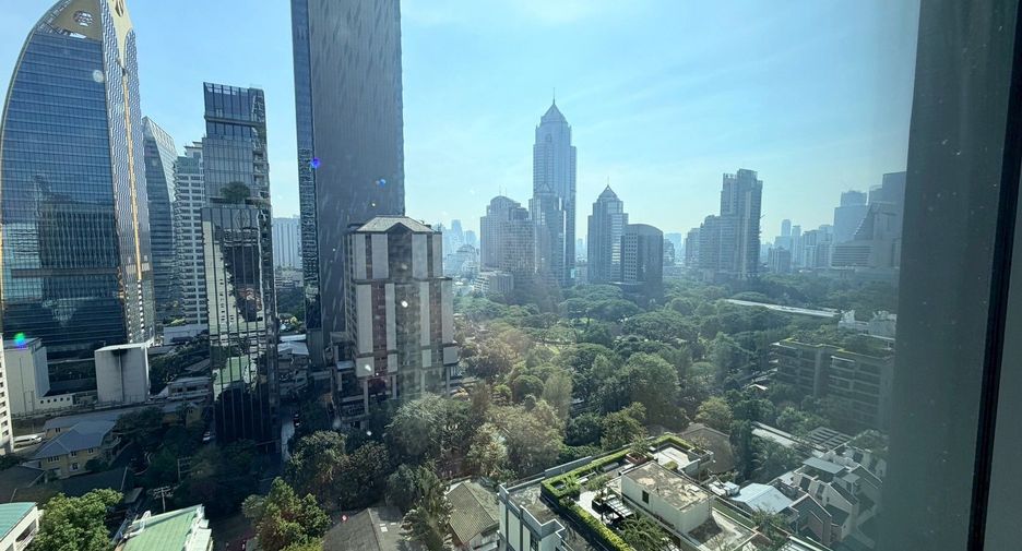 For rent 1 bed condo in Pathum Wan, Bangkok
