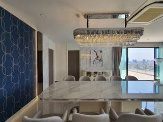 For rent 4 ベッドルーム condo in Khlong San, Bangkok