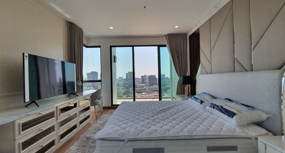 Wohnung zur Miete mit 4 Zimmer in Khlong San, Bangkok