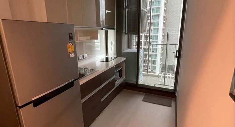 For rent 1 bed condo in Watthana, Bangkok