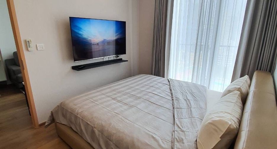 For rent 1 bed condo in Watthana, Bangkok