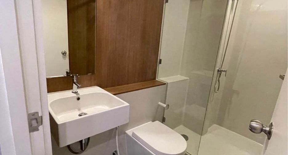 Condo en alquiler de 1 habitaciones en Sathon, Bangkok