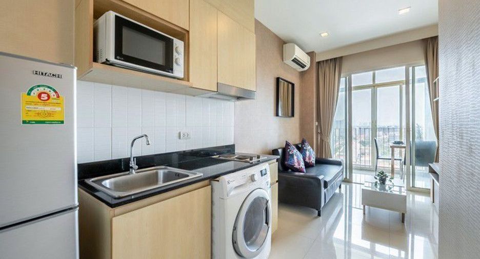 For rent 1 bed condo in Phra Khanong, Bangkok