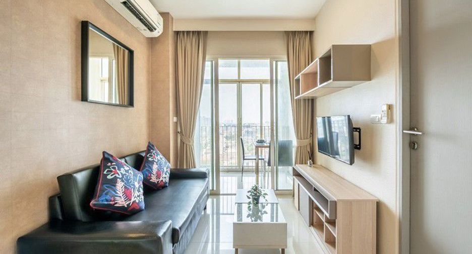 For rent 1 bed condo in Phra Khanong, Bangkok